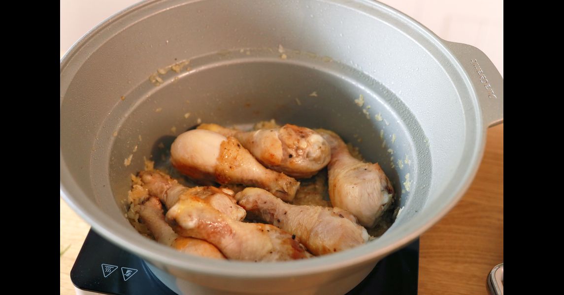 https://www.crockpot-romania.ro/assets/files/thumb/1145x600x1/recipe/fdb_1603187996_ciulama-crockpot-10.jpg