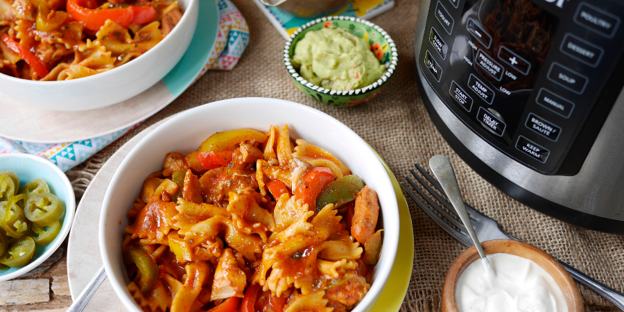 Rețetă fajitas de pui cu paste la multicooker Crock-Pot Express